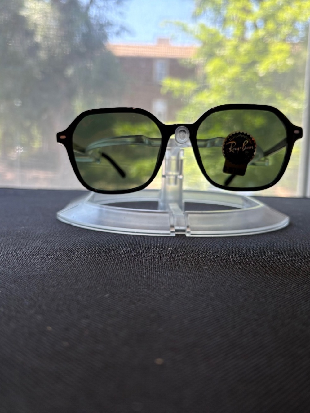 Ray-Ban John sunglasses (RB2194). Black frame/green lenses
